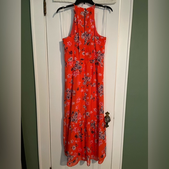 EUC Vince Camuto Floral-Print Chiffon High-Low Maxi
Dress, Size 6 - Picture 7 of 12